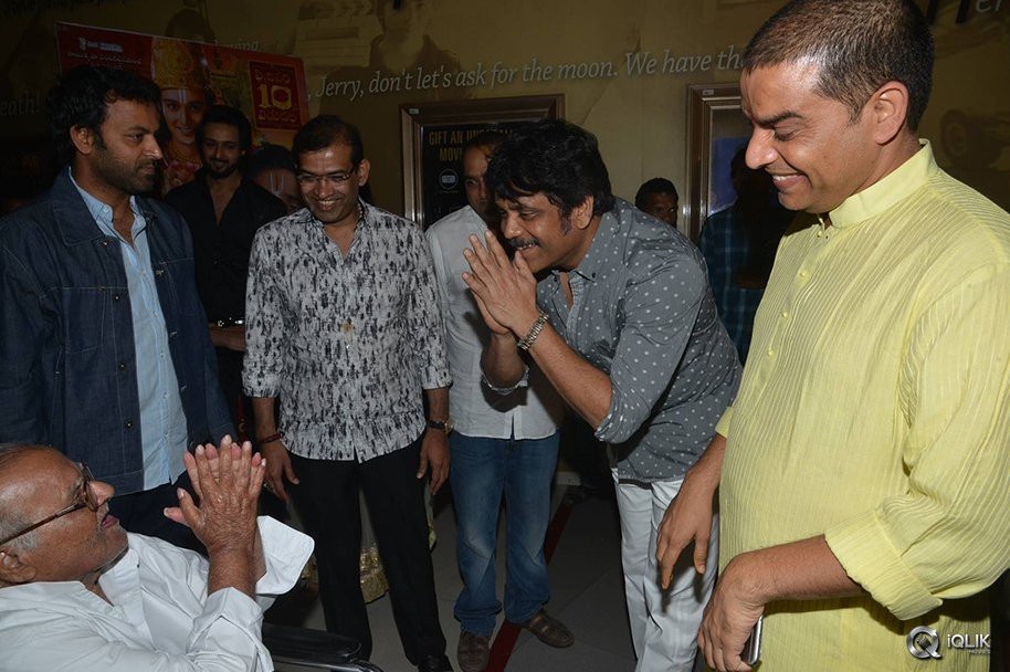 Celebs-at-Om-Namo-Venkatesaya-Movie-Special-Show